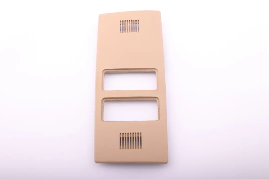 Front Headlining Emergency Roof Cover Beige to BMW 5 Series E60 E61 with Part number 7119781 BMW 5 Series E60 E61 Front Headlining Emergency Roof Cover Beige - SKU 7124010 - Part number 7119781