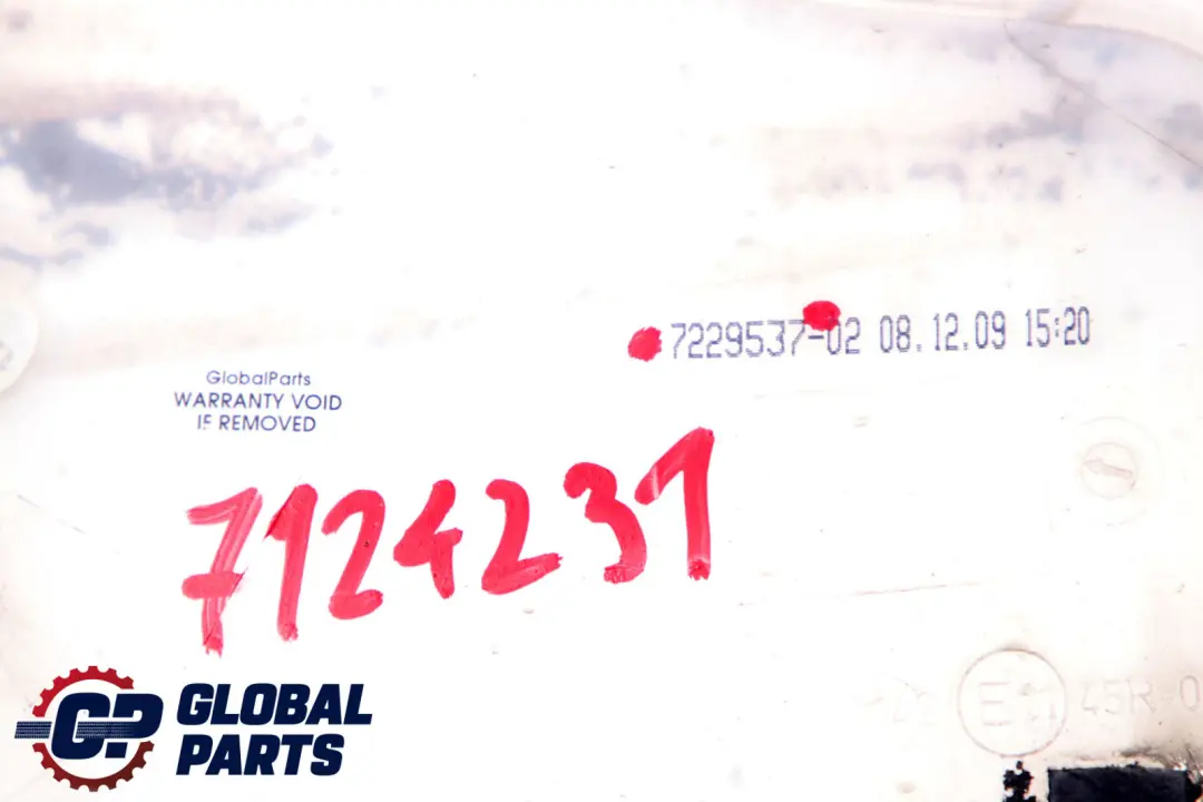 BMW 1 3 er E82 E88 E90 Behälter Scheibenwaschanlage - SKU 7124231 - Teilenummer 7124231