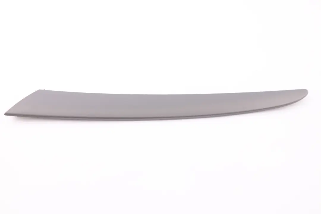 Moulure Porte avant Gauche Graphite 5141 pour BMW X5 Serie E53 à propos du numéro de pièce 8265483 BMW X5 Serie E53 Moulure Porte avant Gauche Graphite 5141 - SKU 7124651 - Numéro de pièce 8265483