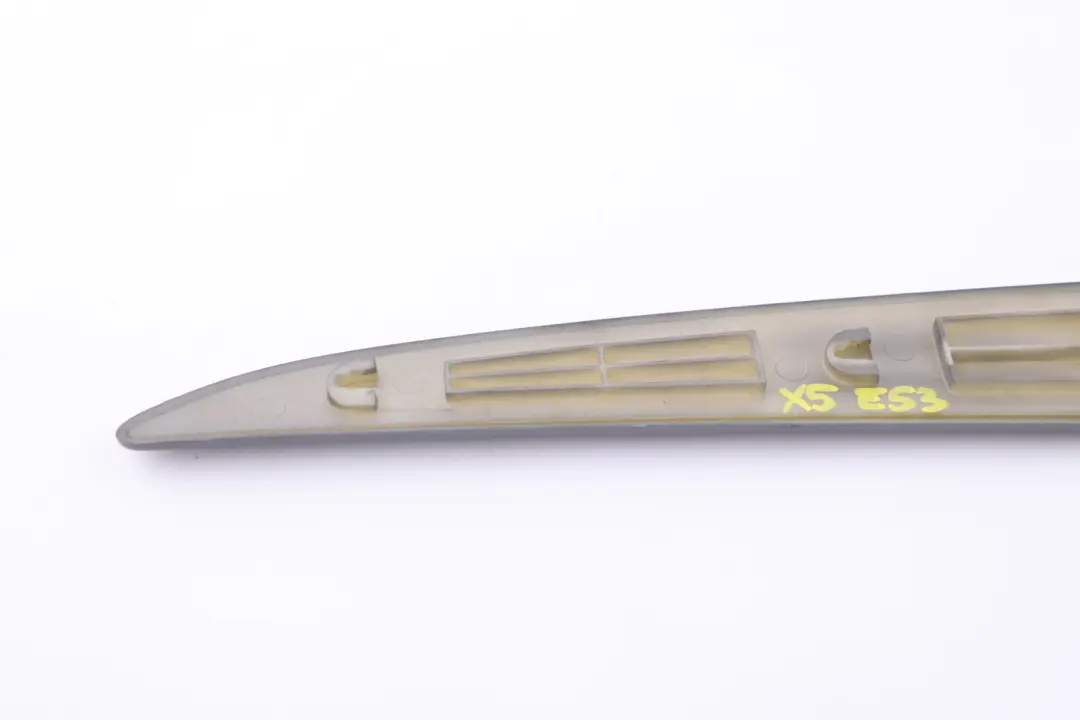 BMW Serie X5 E53 Tapa Interior Panel Trasero Derecho Grafito - SKU 7124654 - Número de pieza 8265480