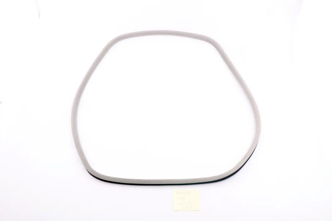 Glass Roof Sunroof Surround Rubber Seal Gasket Grey to BMW 3 Series E90 E91 E92 with Part number 7124937 BMW 3 Series E90 E91 E92 Glass Roof Sunroof Surround Rubber Seal Gasket Grey - SKU 7124937 - Part number 7124937