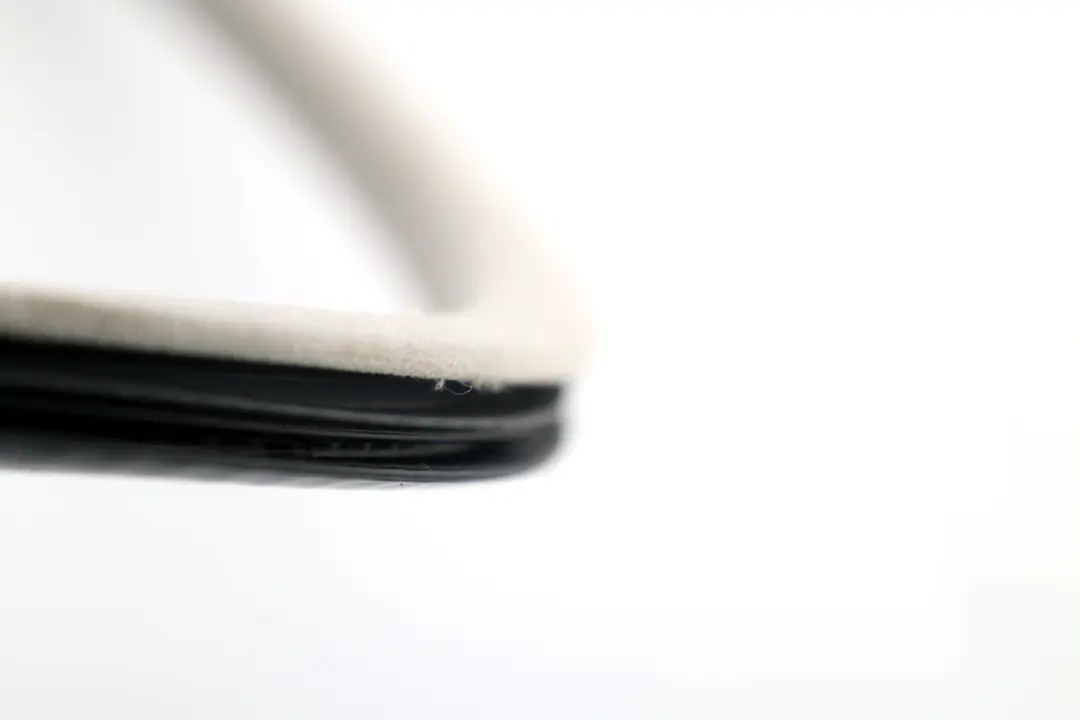 Reihe E90 E91 E92 Glasdach Schiebedach Gummidichtung Grau Grey 5144 für BMW 3 mit Teilenummer 7124937 BMW 3 Reihe E90 E91 E92 Glasdach Schiebedach Gummidichtung Grau Grey 5144 - SKU 7124937 - Teilenummer 7124937