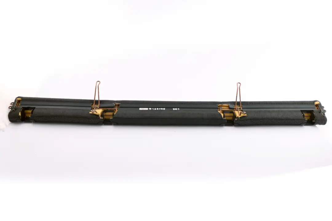 Reference Moulure Anthracite pour BMW 5 E61 Touring à propos du numéro de pièce 7125198 BMW 5 E61 Touring Reference Moulure Anthracite - SKU 7125198 - Numéro de pièce 7125198