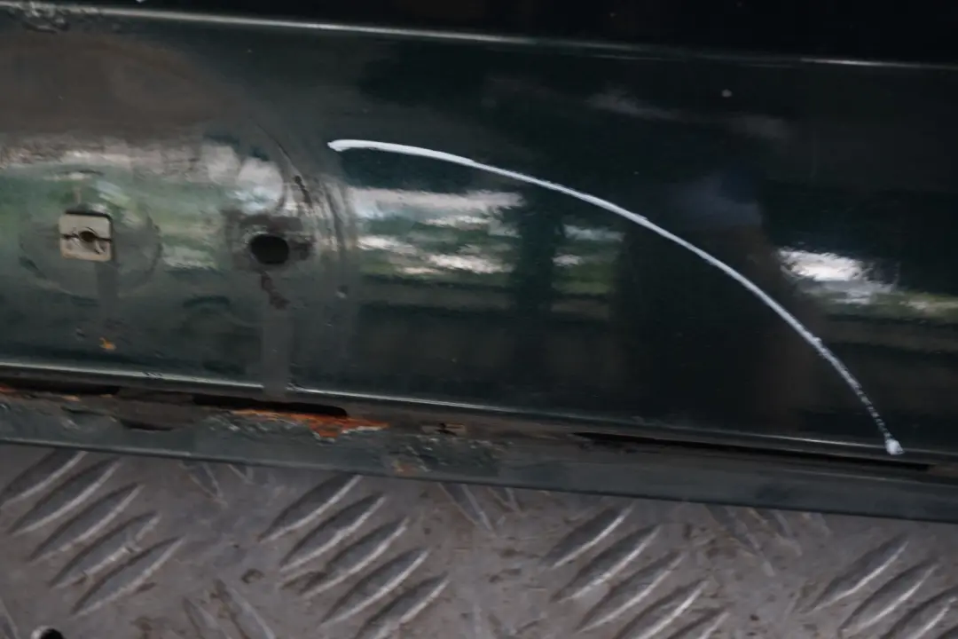 Trunk Lid Tailgate Boot Rear Oxford Green Metallic - 430 to BMW X5 SERIES 2 E53 with Part number 7126015 BMW X5 SERIES 2 E53 Trunk Lid Tailgate Boot Rear Oxford Green Metallic - 430 - SKU 7126015-OXF2 - Part number 7126015