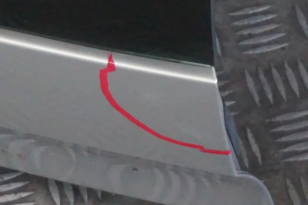 BMW X5 SERIES E53 Trunk Lid Tailgate Boot Rear Titansilber Silber Silver - SKU 7126015-TS1 - Part number 7126015