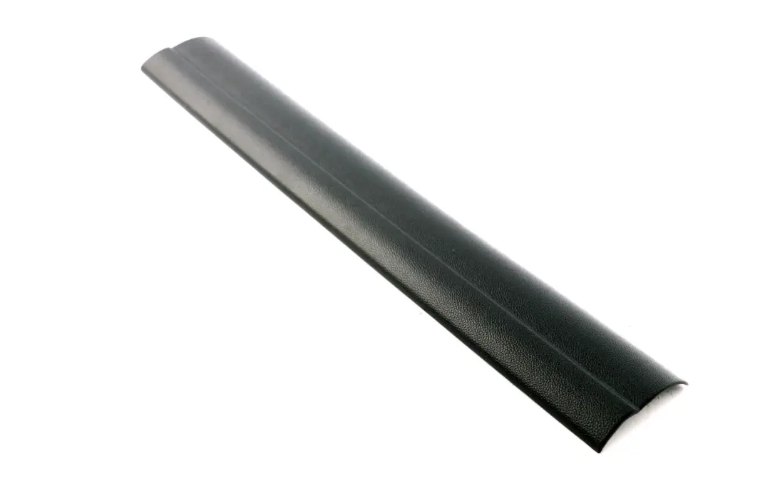 BMW E90 E91 Striscia Chiusura Porta Anteriore Copertura In Plastica Nera - SKU 7126465 - Numero di parte 7058149