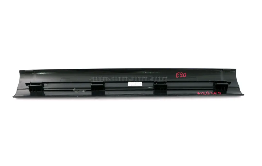 BMW E90 E91 Striscia Chiusura Porta Anteriore Copertura In Plastica Nera - SKU 7126465 - Numero di parte 7058149