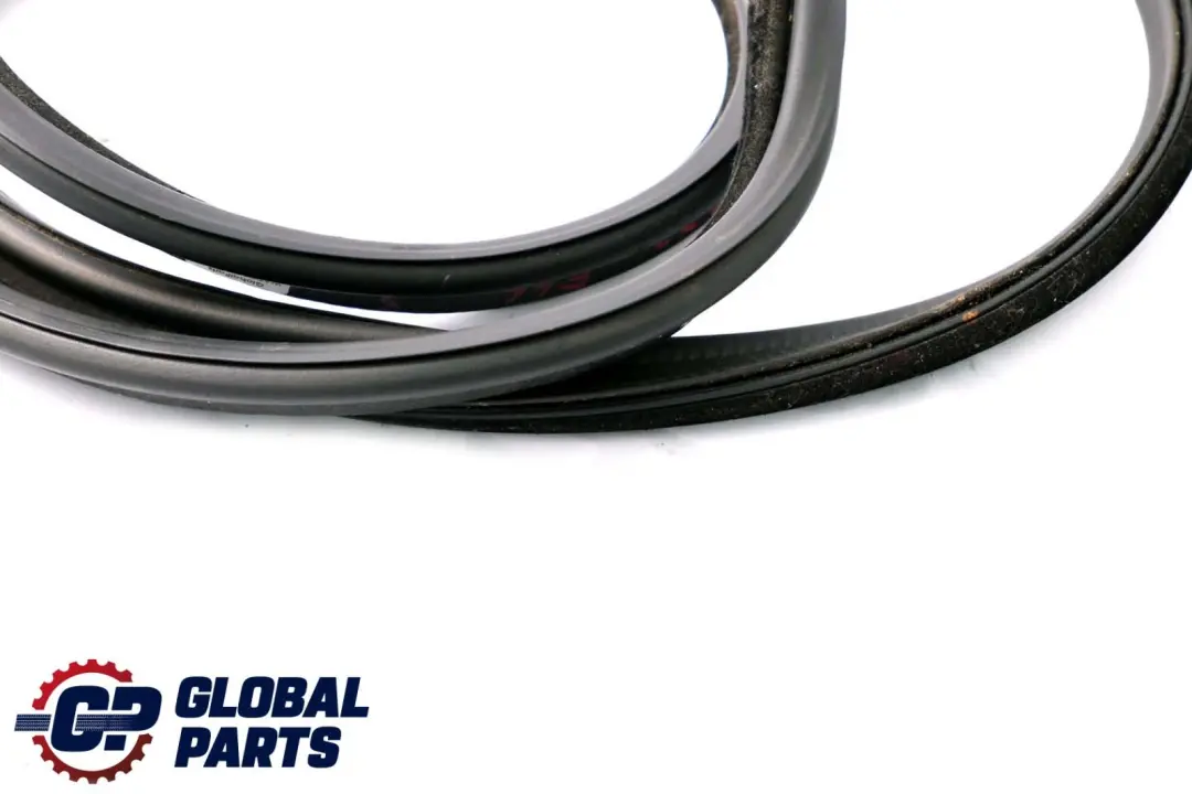 BMW E46 Berlina Junta Tapa Maletero 4310984 - SKU 7126973 - Número de pieza 7126973