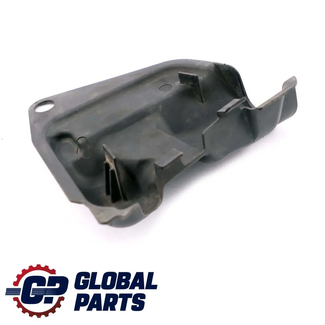 Copertura Passaggio Federst?tze Destra per BMW E81 E87 E90 E91 E92 con numero di parte 7127352 BMW E81 E87 E90 E91 E92 Copertura Passaggio Federst?tze Destra - SKU 7127352 - Numero di parte 7127352