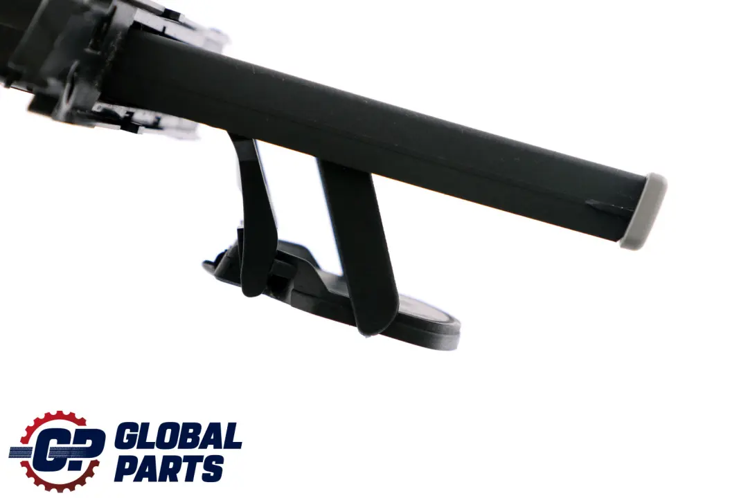 Passenger's Cup Drink Holder Left to BMW 3 Series E90 E91 E92 E93 LCI with Part number 7127463 BMW 3 Series E90 E91 E92 E93 LCI Passenger's Cup Drink Holder Left - SKU rhd-7127463-37 - Part number 7127463