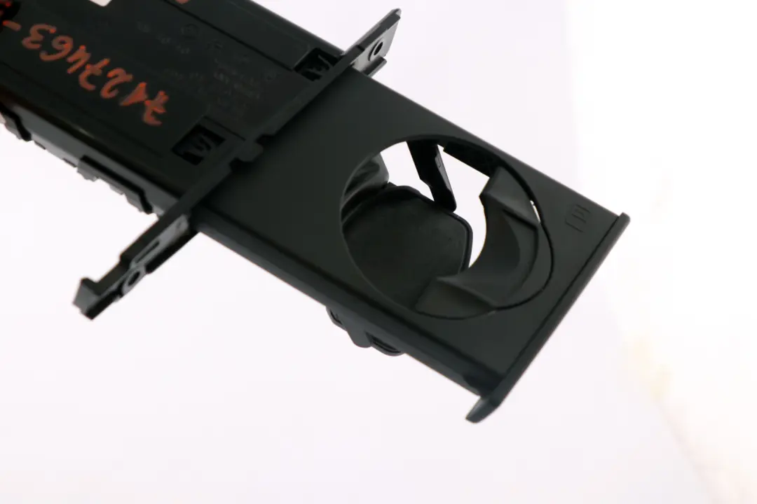 Passenger's Cup Drink Holder Left to BMW 3 Series 38 E90 E91 E92 E93 LCI with Part number 7127463 BMW 3 Series 38 E90 E91 E92 E93 LCI Passenger's Cup Drink Holder Left - SKU rhd-7127463-38 - Part number 7127463