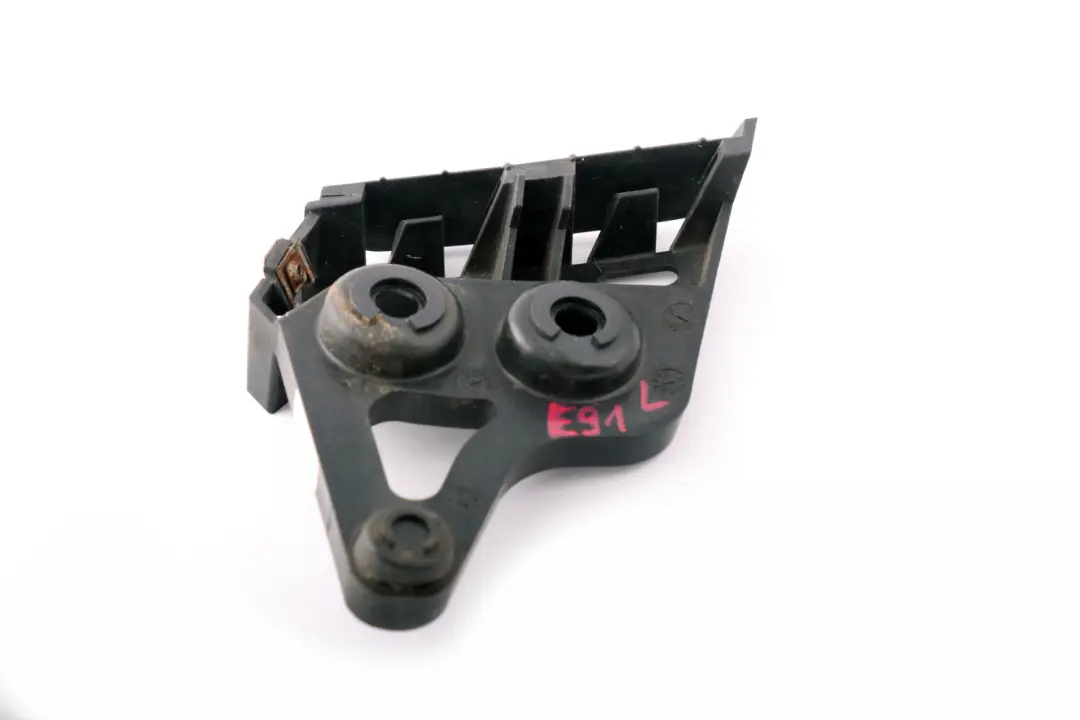 Leadership elairage Arriere Gauche pour BMW e91 à propos du numéro de pièce 7127717 BMW e91 Leadership elairage Arriere Gauche - SKU 7127717 - Numéro de pièce 7127717