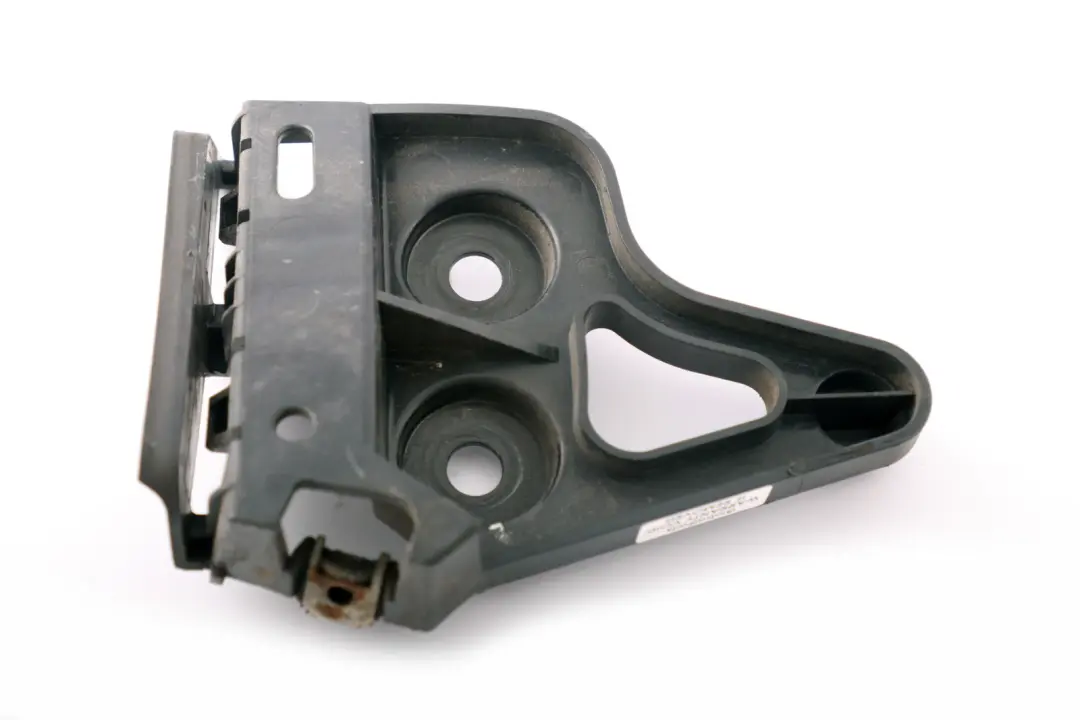 Guia Para Luz Trasera Trasera Derecha para BMW E91 con número de pieza 7127718 BMW E91 Guia Para Luz Trasera Trasera Derecha - SKU 7127718 - Número de pieza 7127718