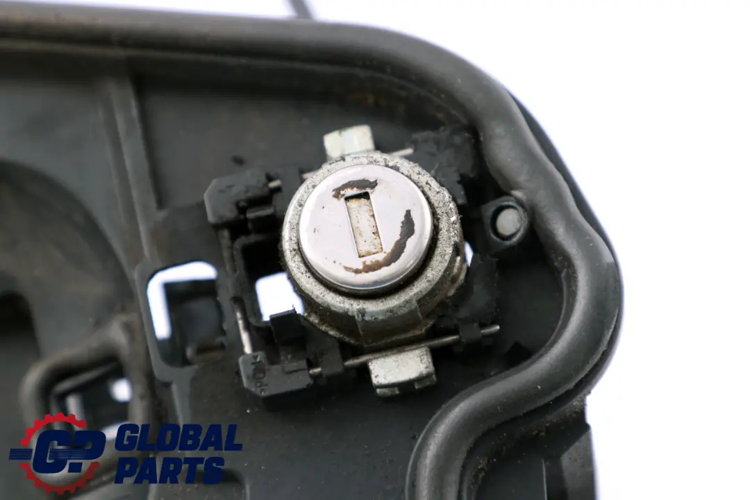 Front Right O/S Door Carrier Outside Door Catch Base Handle to BMW 5 Series E60 E61 with Part number 7127800 BMW 5 Series E60 E61 Front Right O/S Door Carrier Outside Door Catch Base Handle - SKU rhd-7127800-1 - Part number 7127800