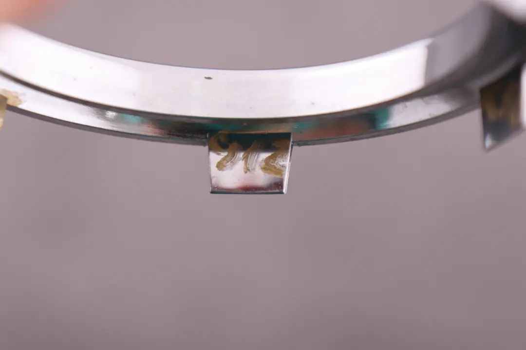 Osłona Pierścień Hamulca Ręcznego do Mini Cooper One R50 R52 R53 o numerze 7127912 Mini Cooper One R50 R52 R53 Osłona Pierścień Hamulca Ręcznego - SKU 7127912 - Numer Części 7127912