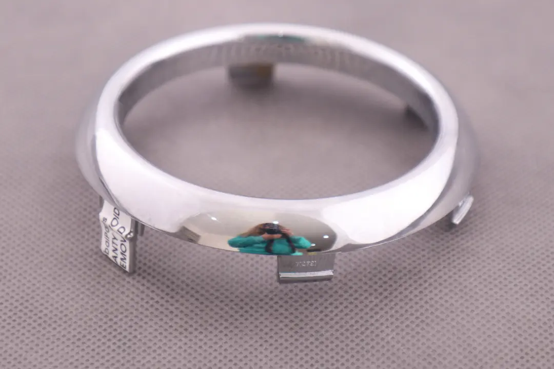 Osłona Pierścień Hamulca Ręcznego do Mini Cooper One R50 R52 R53 o numerze 7127912 Mini Cooper One R50 R52 R53 Osłona Pierścień Hamulca Ręcznego - SKU 7127912 - Numer Części 7127912