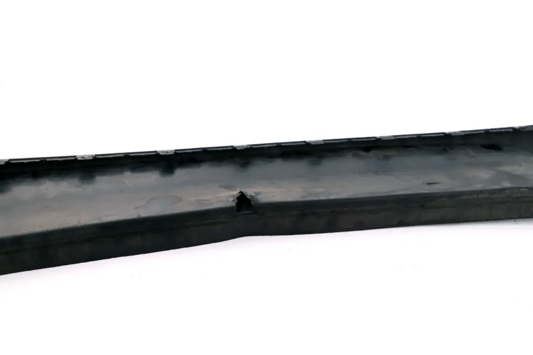 Bumper Lower Centre Spoiler Trim to BMW Mini One R50 R52 with Part number 7127932 BMW Mini One R50 R52 Bumper Lower Centre Spoiler Trim - SKU 7127932 - Part number 7127932