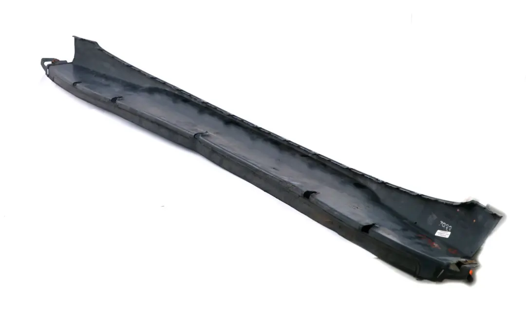 Stoßstange unten Mitte Spoiler Trim für Mini One R50 R52 mit Teilenummer 7127932 Mini One R50 R52 Stoßstange unten Mitte Spoiler Trim - SKU 7127932 - Teilenummer 7127932