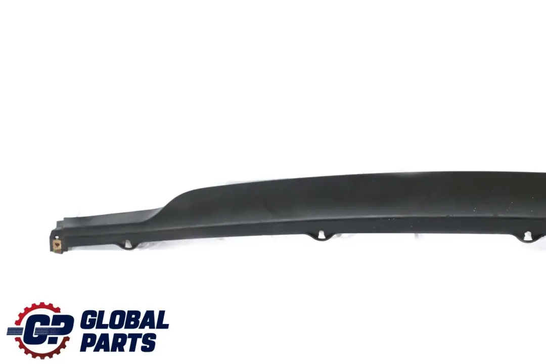 Parachoques Trasero Spoiler Inferior Difusor Central para Mini Cooper One R50 R52 con número de pieza 7127962 Mini Cooper One R50 R52 Parachoques Trasero Spoiler Inferior Difusor Central - SKU 7127962 - Número de pieza 7127962