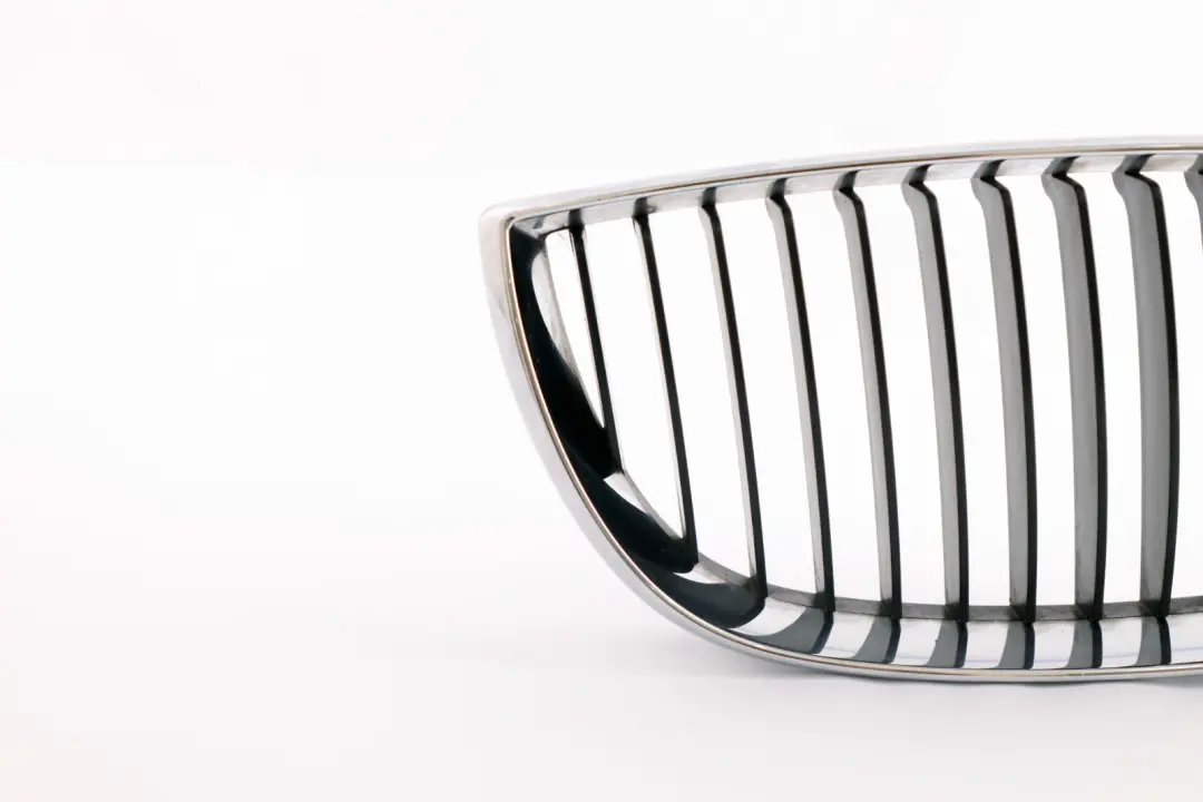 Front Right Trim Kidney Grille O/S Chrome BMW 1 Series E81 E87 E87N LCI - SKU 7128614 - Part number 7128614