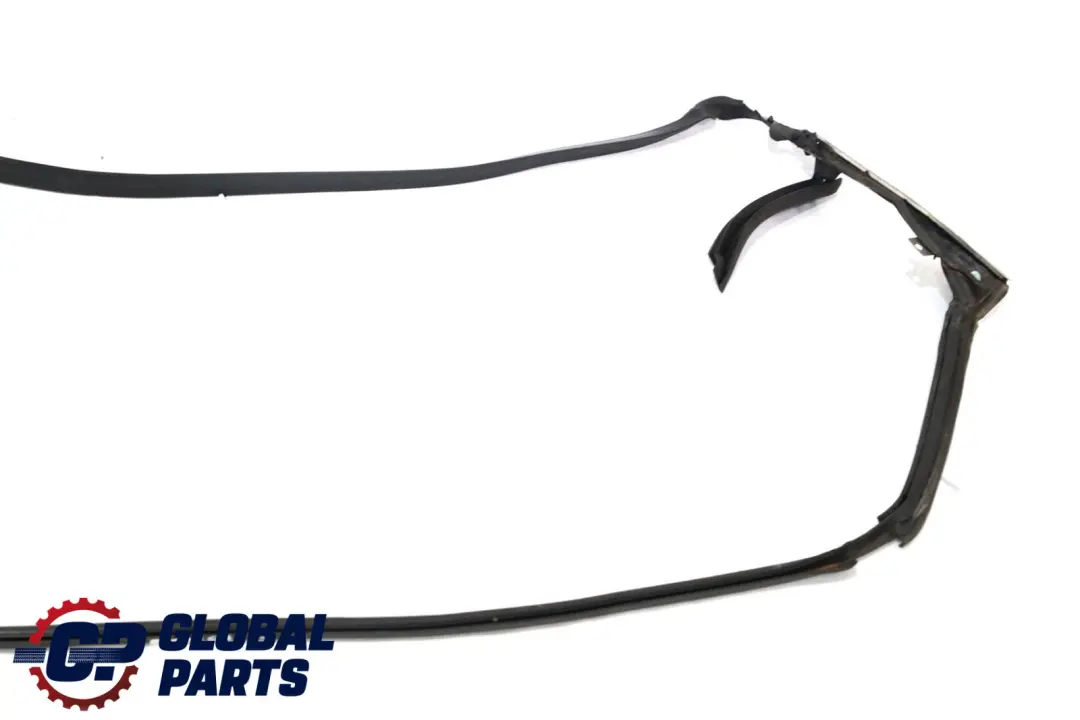 Dichtung Dachschale Hinten Versenkbares Hardtop Alu Matt für BMW 3 er E93 mit Teilenummer 7128762 BMW 3 er E93 Dichtung Dachschale Hinten Versenkbares Hardtop Alu Matt - SKU 7128762 - Teilenummer 7128762