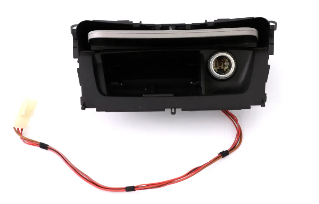 BMW E87 Garniture Cendrier Décor Plateau Argent Titane Avant - SKU 7129142-13 - Numéro de pièce 7129142