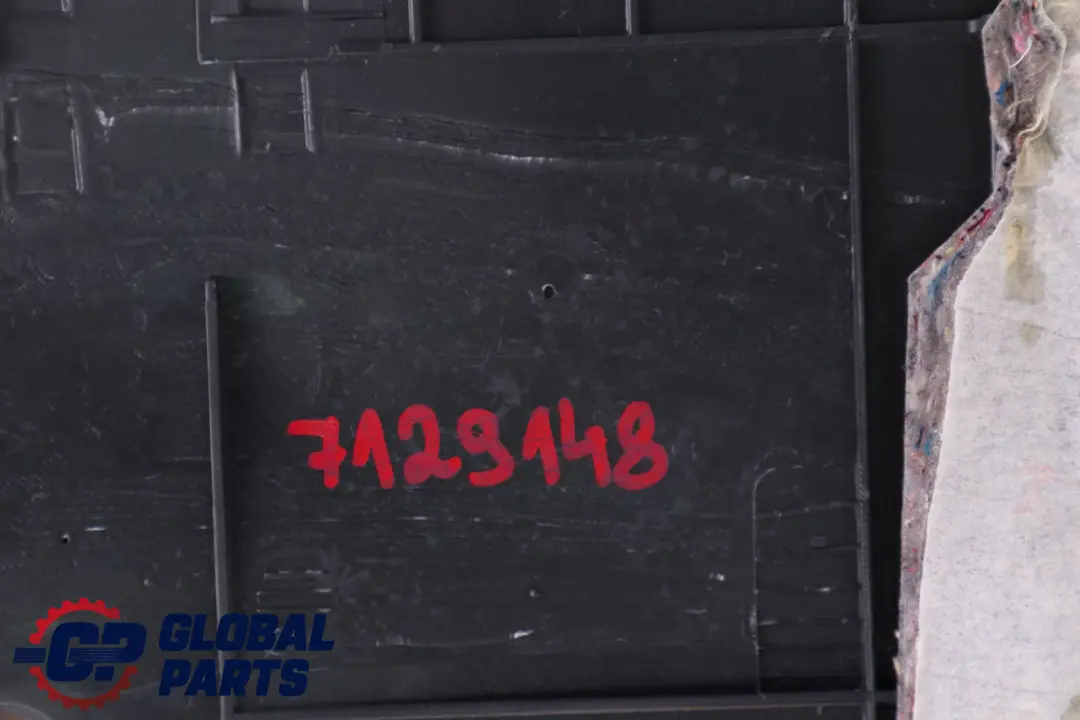 Right O/S Housing Trunk Trim Brown to BMW 5 Series E61 E61N LCI Cover with Part number 7050364 BMW 5 Series E61 E61N LCI Cover Right O/S Housing Trunk Trim Brown - SKU 7129148 - Part number 7050364