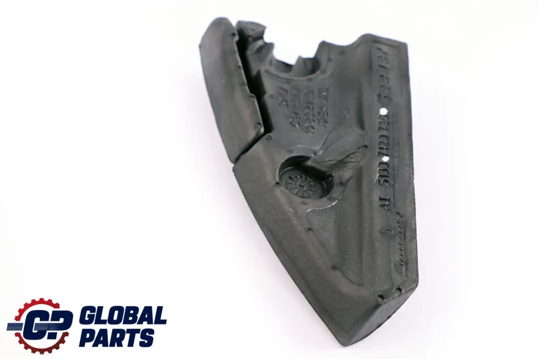 Joint d'etancheite exterieur du triangle du retroviseur droit pour BMW X5 E70 à propos du numéro de pièce 7129720 BMW X5 E70 Joint d'etancheite exterieur du triangle du retroviseur droit - SKU 7129720 - Numéro de pièce 7129720