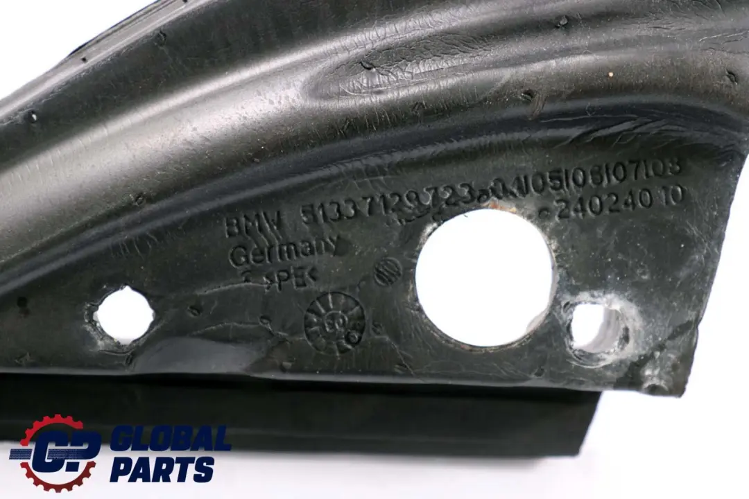 Uszczelka Gąbka Trójkąt Lusterka Lewy do BMW X5 E70 o numerze 7129723 BMW X5 E70 Uszczelka Gąbka Trójkąt Lusterka Lewy - SKU 7129723 - Numer Części 7129723