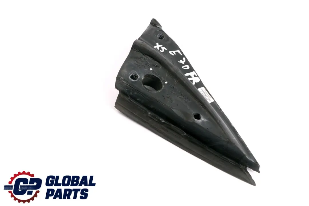Guarnizione Esterna Triangolo Specchio Destro per BMW X5 E70 con numero di parte 7129724 BMW X5 E70 Guarnizione Esterna Triangolo Specchio Destro - SKU 7129724 - Numero di parte 7129724
