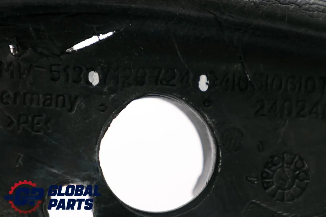 Guarnizione Esterna Triangolo Specchio Destro per BMW X5 E70 con numero di parte 7129724 BMW X5 E70 Guarnizione Esterna Triangolo Specchio Destro - SKU 7129724 - Numero di parte 7129724