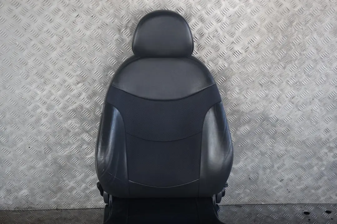 £BMW Mini Cooper R52 Cabrio Front Right O/S Cloth / Leather Seat Panther Black - SKU 7130084-1 - Part number 7130084