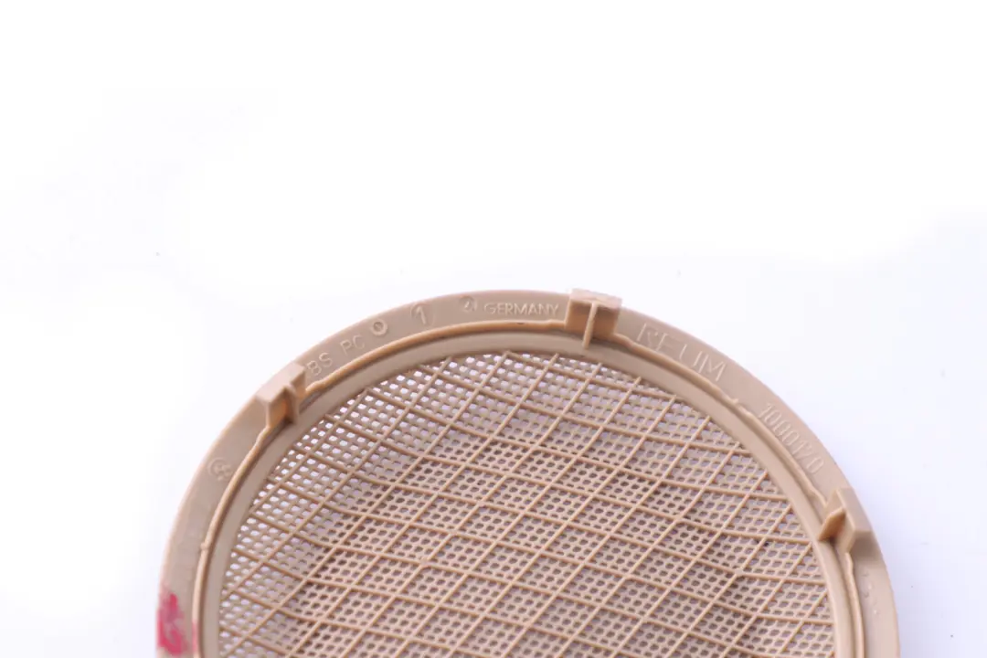 Rivestimento Sedile Anteriore Sinistro Beige 7130179 per BMW E90 E91 LCI con numero di parte 7144557 BMW E90 E91 LCI Rivestimento Sedile Anteriore Sinistro Beige 7130179 - SKU 7130179-2 - Numero di parte 7144557