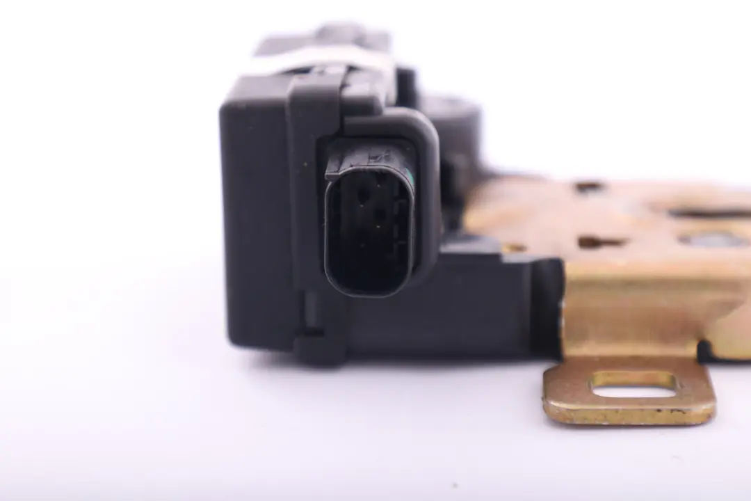 Boot Trunk Lid Tailgate Lock Latch Catch Mechanism to Mini Cooper One R50 R56 Rear with Part number 7130322 Mini Cooper One R50 R56 Rear Boot Trunk Lid Tailgate Lock Latch Catch Mechanism - SKU 7130322 - Part number 7130322