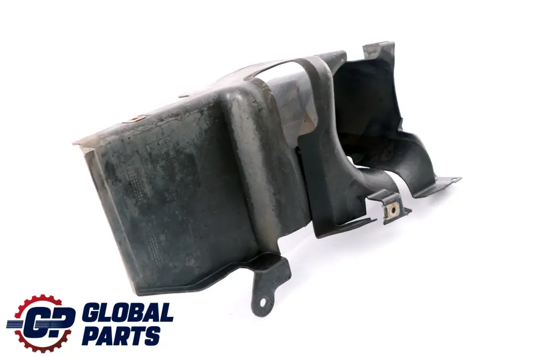 Cache pignon de direction gauche Noir pour BMW E60 E61 E63 E64 à propos du numéro de pièce 7127251 BMW E60 E61 E63 E64 Cache pignon de direction gauche Noir - SKU 7130331 - Numéro de pièce 7127251