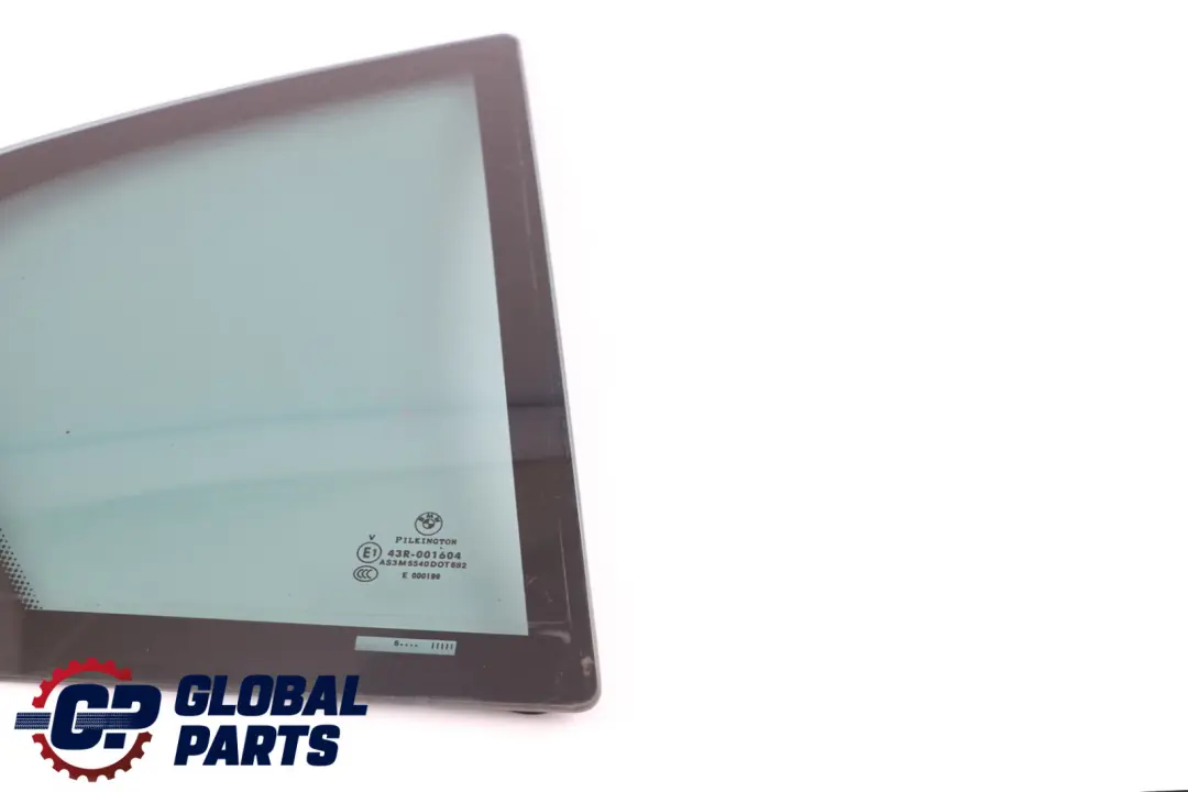 Vetro fisso posteriore colorato AS3 Porta destra per BMW E90 con numero di parte 7130362 BMW E90 Vetro fisso posteriore colorato AS3 Porta destra - SKU 7130362 - Numero di parte 7130362