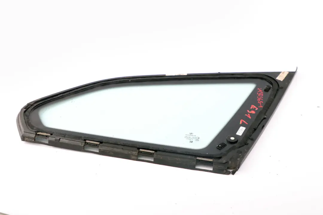 BMW 3 Series E91 E91N LCI Green Side Window With Gasket Left N/S Rear Glass - SKU 7130365-1 - Part number 7130365
