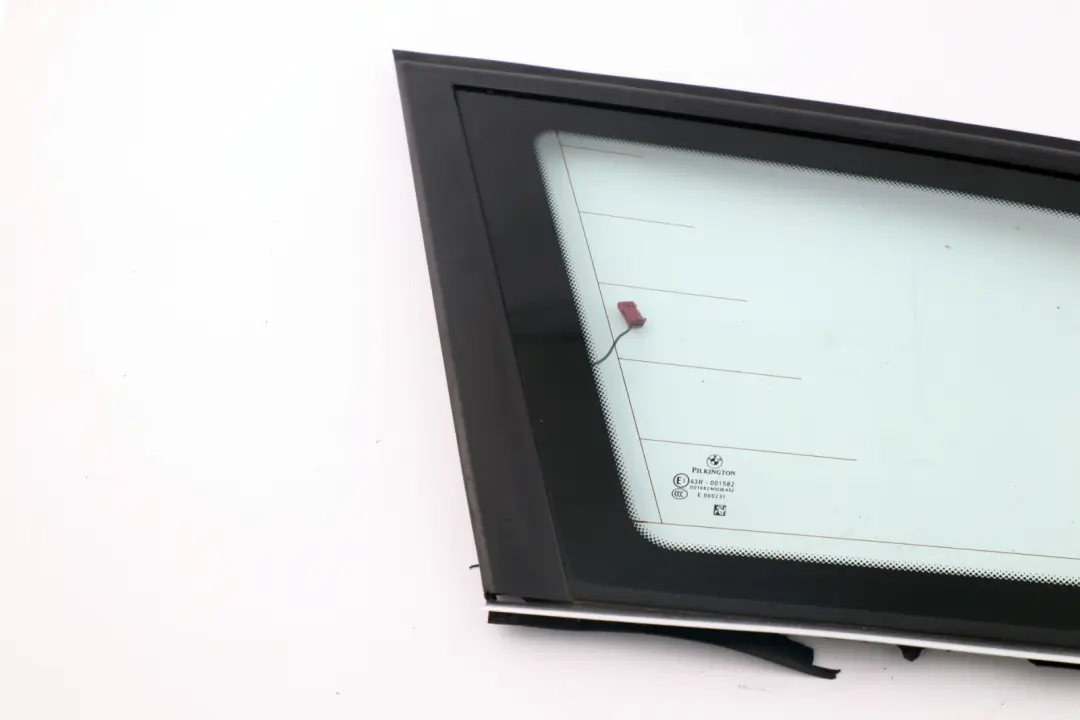 Green Side Window With Gasket Rear Left Glass N/S Chrome to BMW 3 Series E91 with Part number 7130367 BMW 3 Series E91 Green Side Window With Gasket Rear Left Glass N/S Chrome - SKU 7130367-1 - Part number 7130367