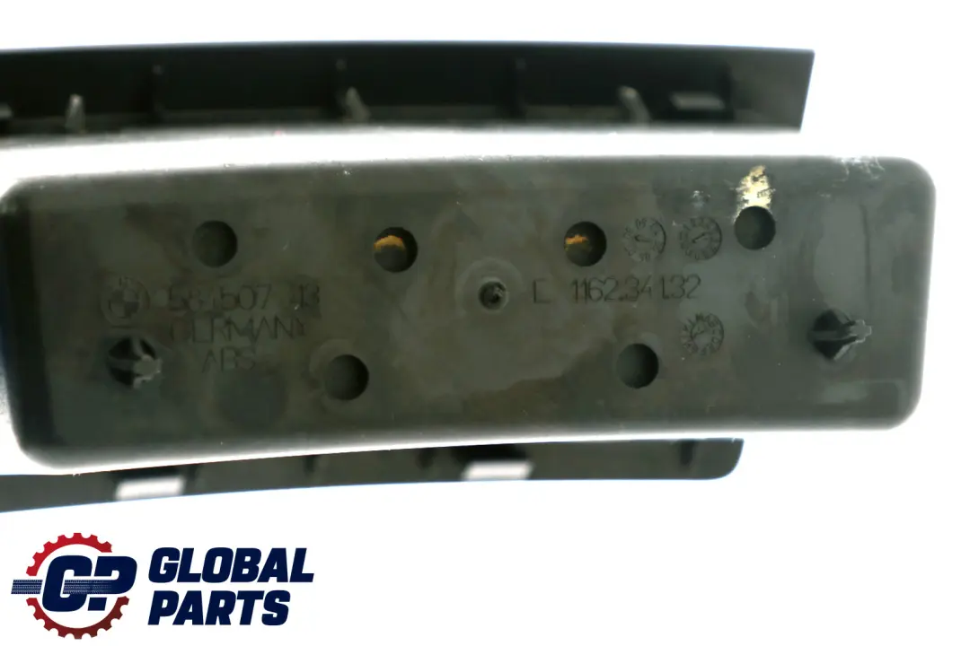 Almacenamiento Particion Trasera Superior Centro Consola Cubriendo Trim para BMW E90 con número de pieza 7130711 BMW E90 Almacenamiento Particion Trasera Superior Centro Consola Cubriendo Trim - SKU 7130711 - Número de pieza 7130711