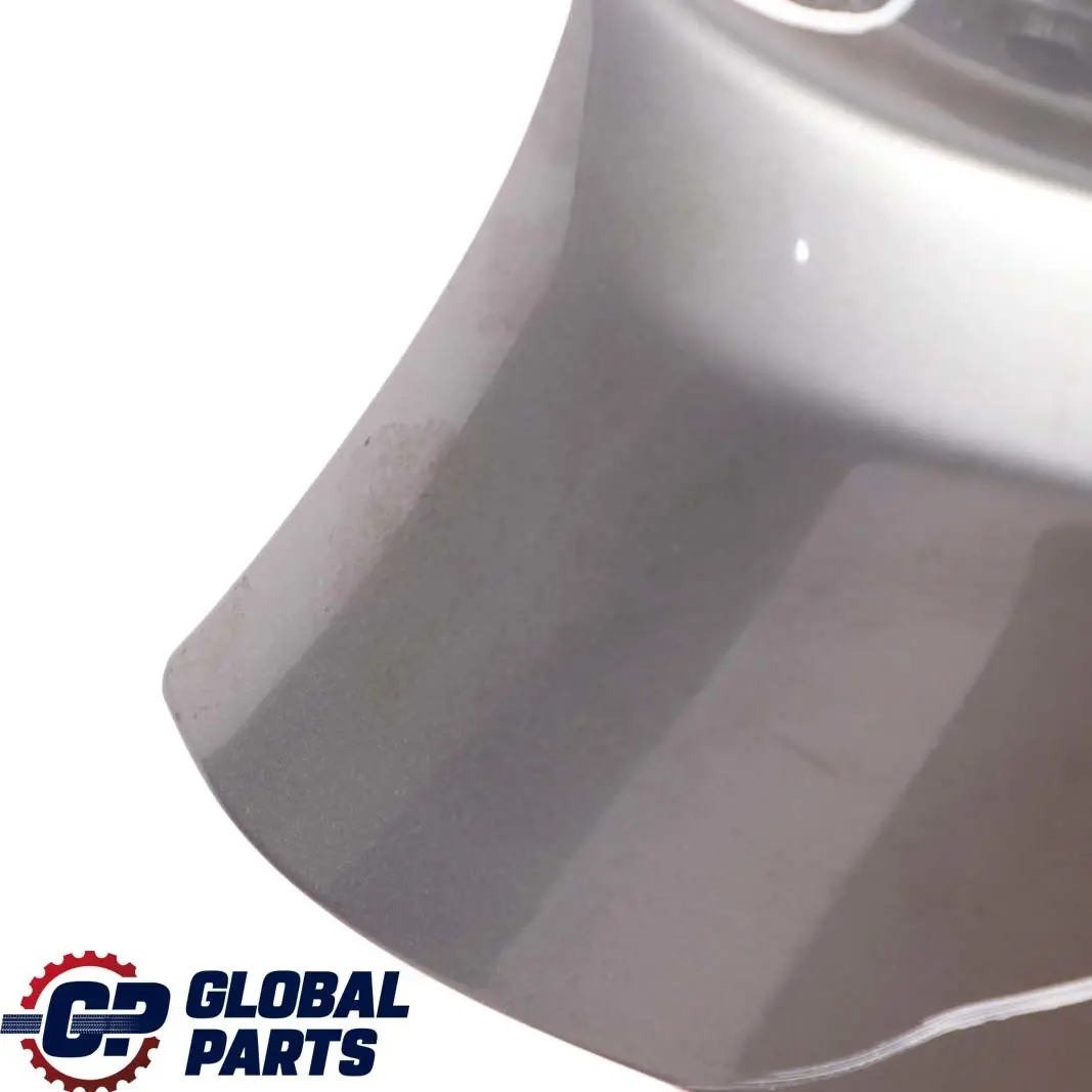 Trunk Boot Lid Silbergrau Silver Grey Metallic - A08 to BMW 5 E61 Touring Tailgate with Part number 7130799 BMW 5 E61 Touring Tailgate Trunk Boot Lid Silbergrau Silver Grey Metallic - A08 - SKU 7130799-A08 - Part number 7130799