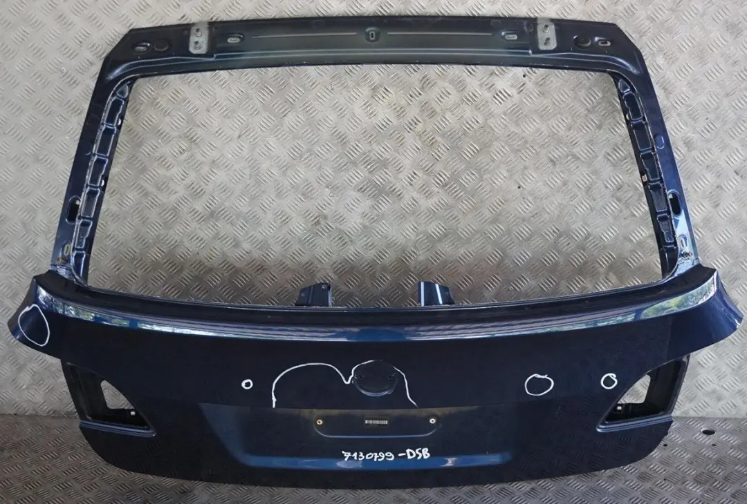 Trunk Boot Lid Tiefseeblau Deep Sea Blue - A76 to BMW 5 E61 Touring Tailgate with Part number 7130799 BMW 5 E61 Touring Tailgate Trunk Boot Lid Tiefseeblau Deep Sea Blue - A76 - SKU 7130799-DSB - Part number 7130799