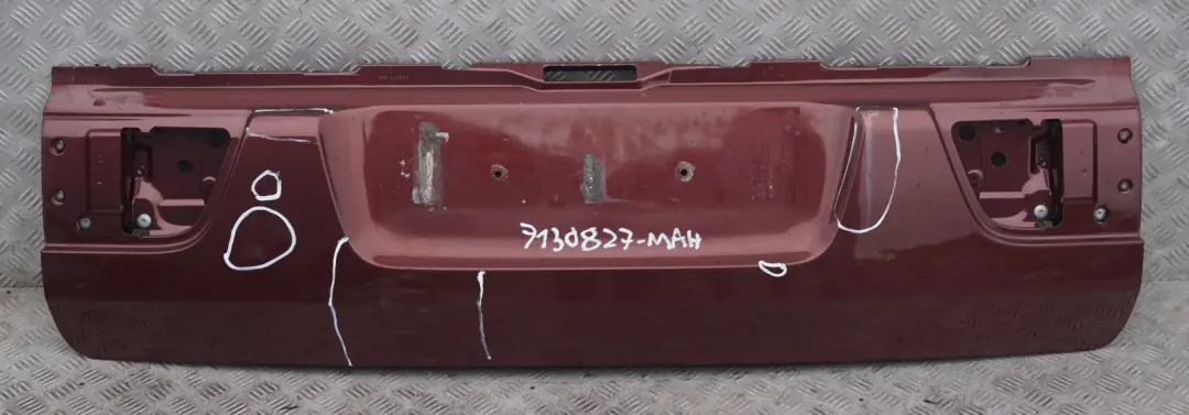 Trunk Bottom Lower Boot Tailgate Mahogany Mahagoni Metallic to BMW X5 Series E53 with Part number 7130827 BMW X5 Series E53 Trunk Bottom Lower Boot Tailgate Mahogany Mahagoni Metallic - SKU 7130827-MAH - Part number 7130827