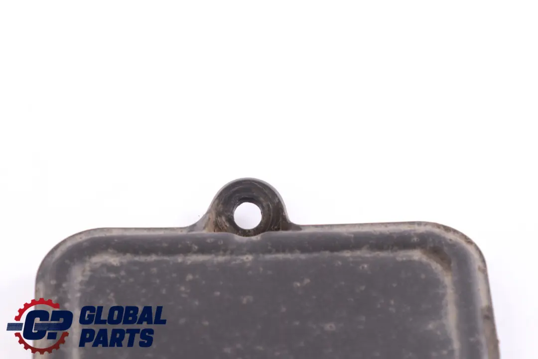 BMW E60 E61 E63 LCi Tapa Compartimento Motor Pantalla Izquierda - SKU 7130911 - Número de pieza 7130911