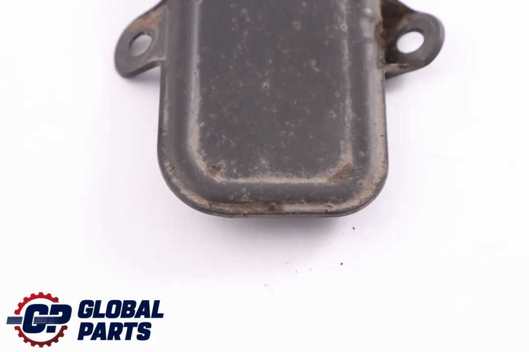 Pokrywa Osłona Silnika Lewa do BMW E60 E61 E63 LCI o numerze 7130911 BMW E60 E61 E63 LCI Pokrywa Osłona Silnika Lewa - SKU 7130911 - Numer Części 7130911