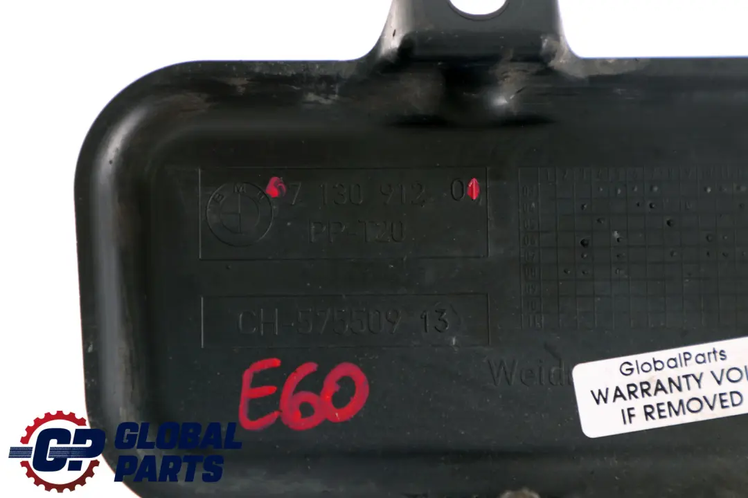 BMW E60 E61 Zaślepka Osłony Podłogi Silnika Prawa - SKU 7130912 - Numer Części 7130912