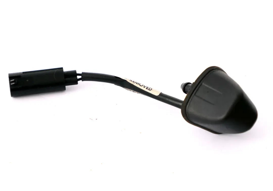 Ugello riscaldato 6166 per BMW E90 E91 E92 E93 con numero di parte 7131299 BMW E90 E91 E92 E93 Ugello riscaldato 6166 - SKU 7131299 - Numero di parte 7131299