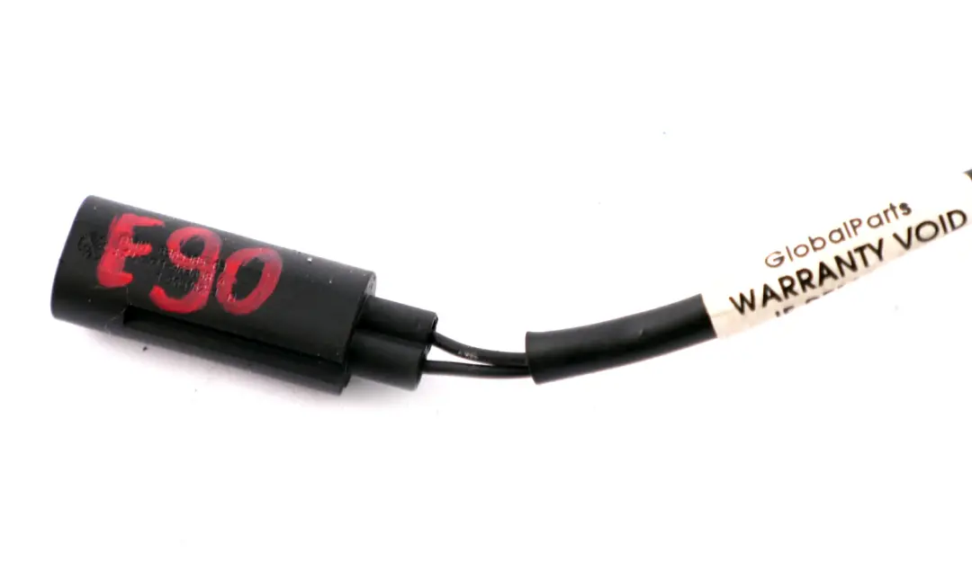 Heated Spray Nozzle 6166 to BMW 3 Series E90 E91 E92 E93 with Part number 7131299 BMW 3 Series E90 E91 E92 E93 Heated Spray Nozzle 6166 - SKU 7131299 - Part number 7131299