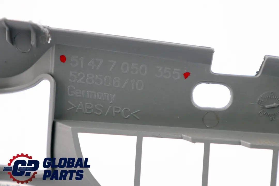 Trunk Trim Panel Railing In Trunk Boot Left N/S Grau to BMW 5 Series E61 E61N LCI with Part number 7131333 BMW 5 Series E61 E61N LCI Trunk Trim Panel Railing In Trunk Boot Left N/S Grau - SKU 7131333 - Part number 7131333