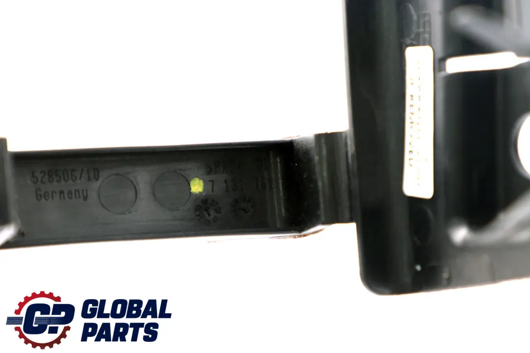 Soporte Para El Triángulo De Emergencia Trasera para BMW E90 E92 con número de pieza 7131761 BMW E90 E92 Soporte Para El Triángulo De Emergencia Trasera - SKU 7131761 - Número de pieza 7131761