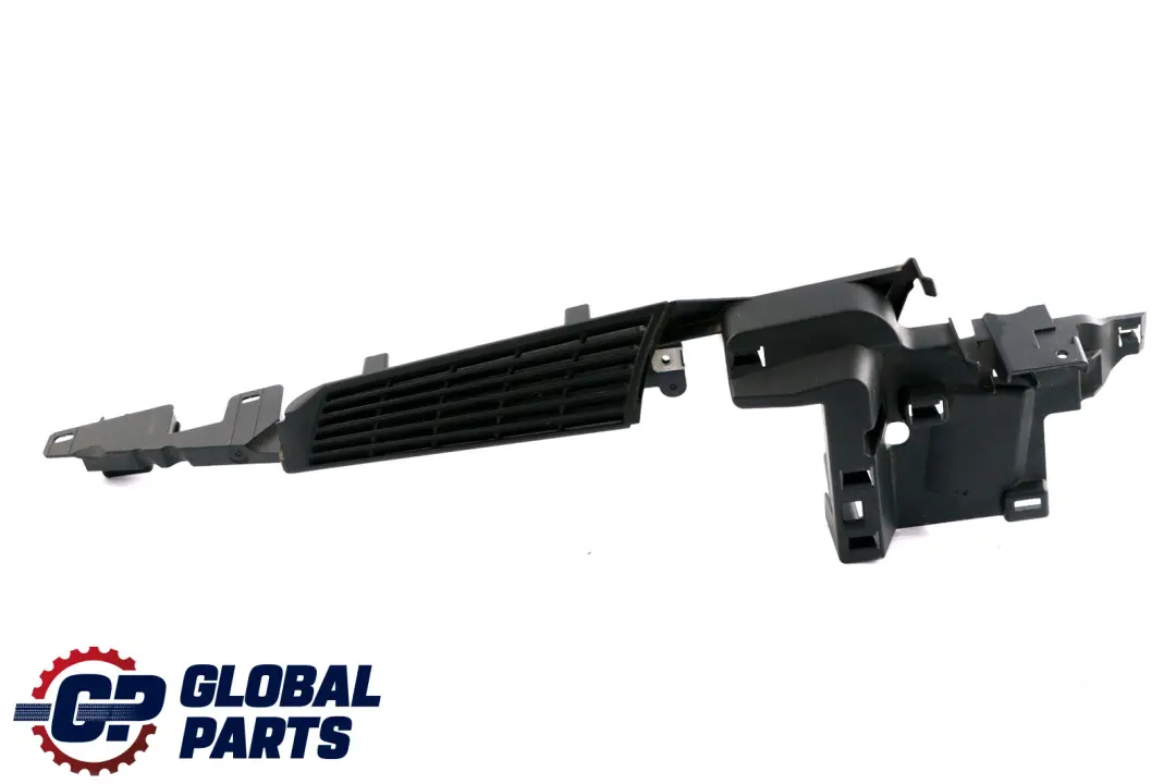 Rivestimento Parapetto SX Nero 7068909 per BMW E91 E91N LCI con numero di parte 7131801 BMW E91 E91N LCI Rivestimento Parapetto SX Nero 7068909 - SKU 7131801 - Numero di parte 7131801